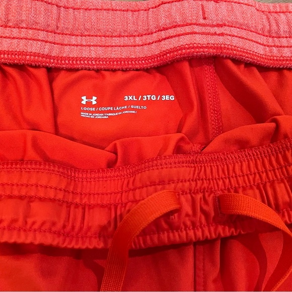 Under Armour mens orange shorts size 3XL - Picture 4 of 6